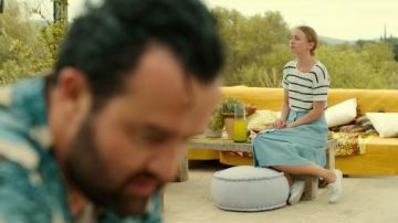 White Sneak­ers worn by Zoe Walker (Laura Haddock) in White Lines Season 1 Episode 2