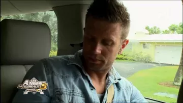 The denim shirt, long-sleeved, Benjamin Machet in The Angels of reality tv 5