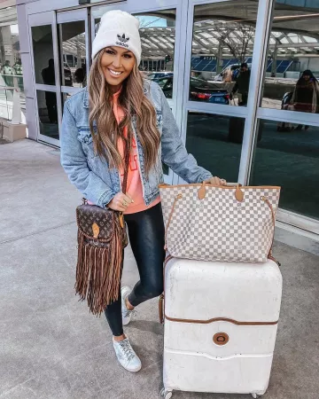 Star de la Détresse des Baskets de Hollie Woodward sur l'Instagram account @holliewdwrd