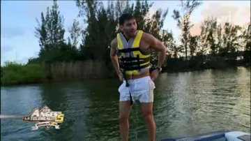 The swimsuit with white side stripes Samir Benzema in The Angels of reality tv 5