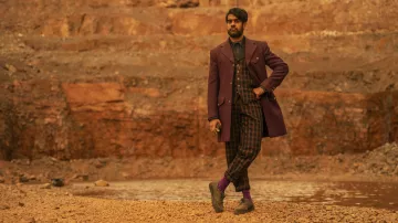Plaid Pantalon porté par Le Maître (Sacha Dhawan) dans Doctor Who (S12E10)