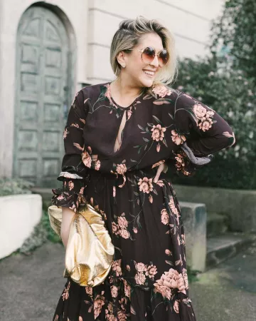 Chloé Carlina Gafas de sol de Kat Ensign en la cuenta de Instagram @katwalksf