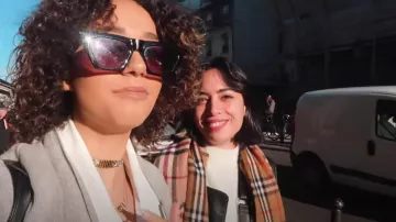 The collar flush with neck choker CD Dior Léna Mahfouf in the video AS A VLOG Of AUGUST || Lena Situations