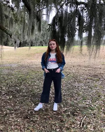 Les sneakers Converse All Star portés par Sadie Sink sur son compte Instagram @sadiesink_