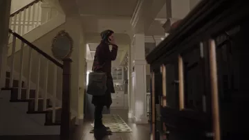 Le sac à bandoulière de Jughead Jones (Cole Sprouse) dans Riverdale (S03E20)