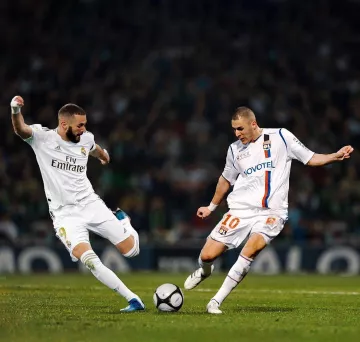 Le maillot du Real de Madrid domicile de Karim Benzema sur son compte Instagram @karimbenzema
