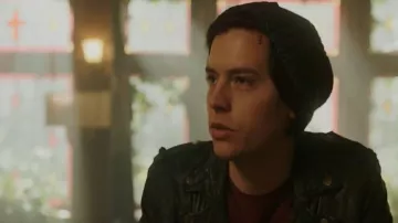 Bonnet porté par Jughead Jones (Cole Sprouse) à Riverdale (S04E15)