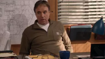 Green Half Zip Sweat­shirt worn by Don Burns (Kevin Nealon) in Man with a Plan Season 4 Episode 10