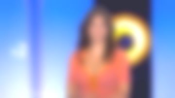 El jersey acanalado naranja de Camélia Jordana en On n'est pas couché