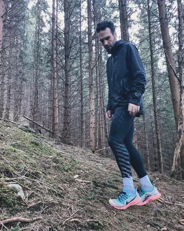 La veste Nike Flex de Math sur son compte Instagram @math_uwg