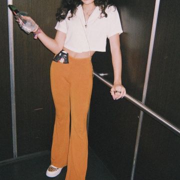 the pants leg elph worn by Avani Gregg on his account Instagram @avani 