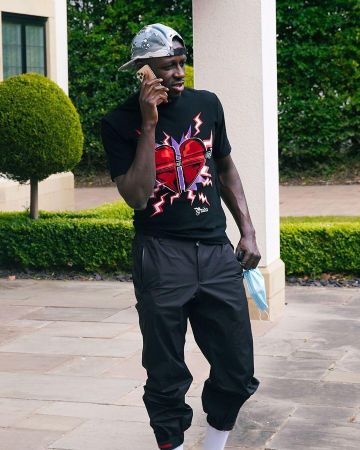 La camiseta de Prada que lució Benjamin Mendy en su cuenta de Instagram @benmendy23