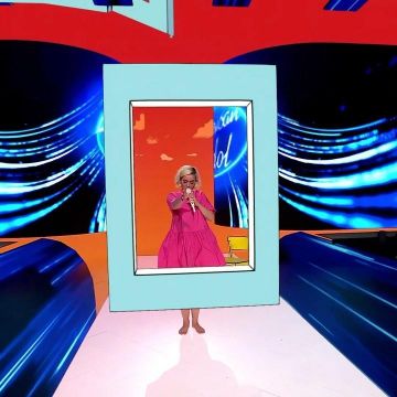 The pink robe in poplin cotton blend pink Katy Perry on her account Instagram @katyperry