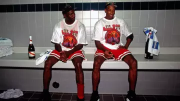 Chicago Bulls 3-Peat Repeat T-Shirt worn by Michael Jordan in The Last Dance
