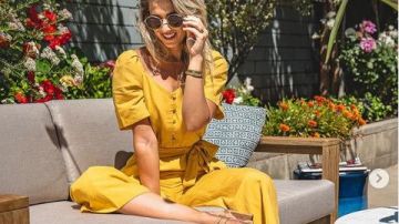La Combinaison jaune porté par Lesley Murphy dans Le Bachelor Saison de 24