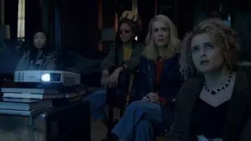 White Epson projector as seen in Ocean's Eight