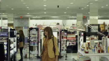 La veste de blazer de Heidi Bergman (Julia Roberts) dans Homecoming (S01E05)