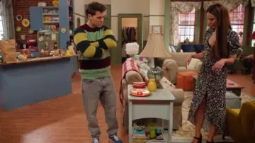 Black Flo­ral Dress worn by Zari Tomaz (Tala Ashe) in DC's Legends of Tomorrow Season 5 Episode 14