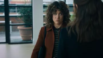 Classic Lady Italian Double Cloth Wool Blend Day Coat usado por Bonnie Barella (Sarah Stiles) en Billions Temporada 5 Episodio 2