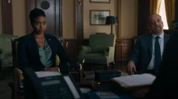 Twist De­tail Short Sleeve Silk Blouse worn by Kate Sacker (Condola Rashad) in Billions Season 5 Episode 2