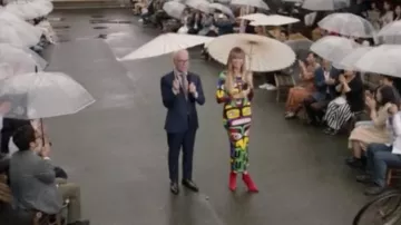 Les bottines à talons rouge de Heidi Klum dans Making the Cut (S01E07)