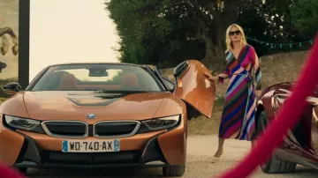 Diane von Furstenberg midi wrap robe rayée porté par Georgina Clios (Julia Stiles) à la Riviera (S02E04)