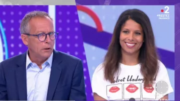 Le t-shirt Velvet Underground de Myriam Seurat dans Télématin