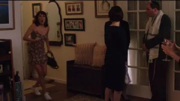 Adidas White Sneak­ers worn by Sara (Zoë Chao) in Love Life Season 1 Episode 3