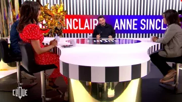 Les espadrilles compensées en toile Noir de Emilie Papathéodorou dans Clique le 28.05.2020