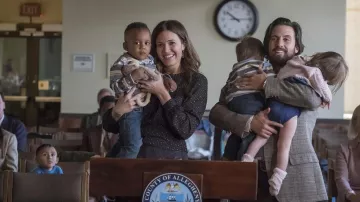 La ceinture marron portée par Jack Pearson (Milo Ventimiglia) dans This Is Us (S02E07)