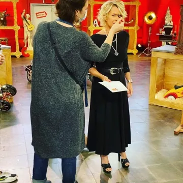 Les sandales noires à talons de Sophie Davant sur son compte Instagram @sophie_davant