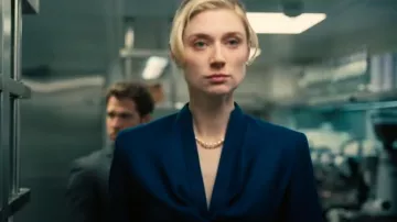 Pearl Necklace worn by Elizabeth Debicki as seen in Tenet