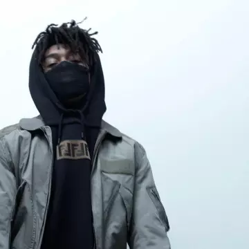 Fendi Embroidered FF Logo Hoodie worn by scarlxrd on the Instagram account @scarlxrd