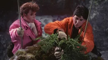 Le bomber orange porté par Daniel (Ralph Macchio) dans le film Karaté Kid 3