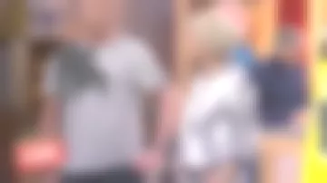 Watch silver bottom pink dial Rolex Sophie Davant in done Deal