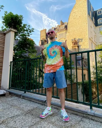 Le t-shirt Palm Angels porté par Squeezie sur son compte Instagram @xsqueezie