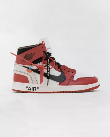The pair of Nike Jordan 1 high Off White Chicago on the account Instagram of @virgilabloh