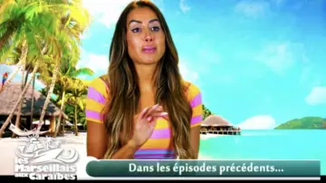 Le top rayé multicolore porté par Océane dans Les marseillais aux Caraïbes