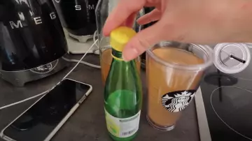 The clear glass Starbucks EnjoyPhoenix in the video there was already a change !