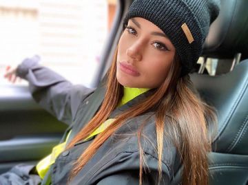 Le bonnet noir Barts de Alix DMX sur son compte Instagram @alix_dmx