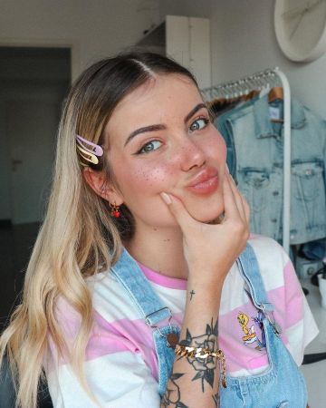 El mono de jeans de Romy en su cuenta de Instagram @romy