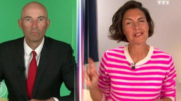 El suéter corto de cuello redondo con rayas superfinas del futuro por Alessandra Sublet en C'est Canteloup el 05.06.2020