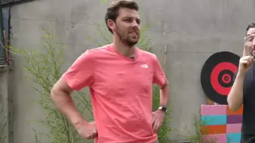 The t-shirt The North Face worn by Peter Croce in That video will be the best sniper : Bazooka challenge