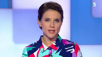 The long-sleeved shirt abstract print multi-color Mélanie Taravant in C to say