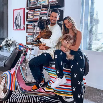 The pair of Nike Air Force 1 worn by Lea Elui on his account Instagram @leaelui 