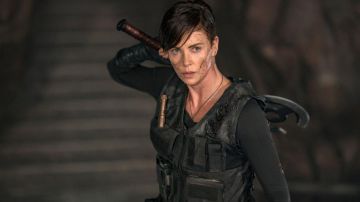 Veste portée par Andromaque de la Scythie / Andy (Charlize Theron) dans La Vieille Garde