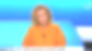 La camisa de lunares de Caroline Roux en C dans l'air