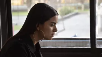 Los criollos de oro de Nené (Paulina Gaitán) en El Presidente (Temporada 1)