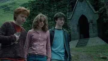 La cravate Gryffondor de Harry Potter (Daniel Radcliffe) dans Harry Potter  et le prisonnier d'Azkaban