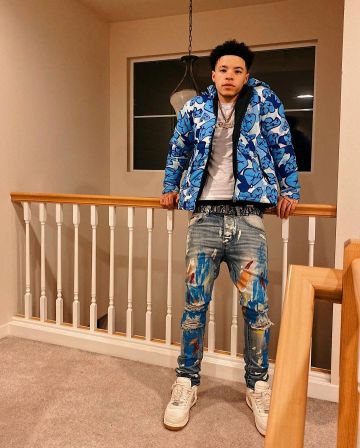 Les sneakers Nike × Travis Scott portées par Lil Mosey sur son compte Instagram @lilmosey